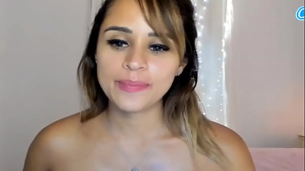 Alice gomez la modelo hermosa de la internet 