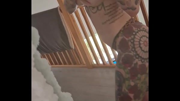 A ce soir pour un live endiabl&eacute; abonne toi et deviens fans 