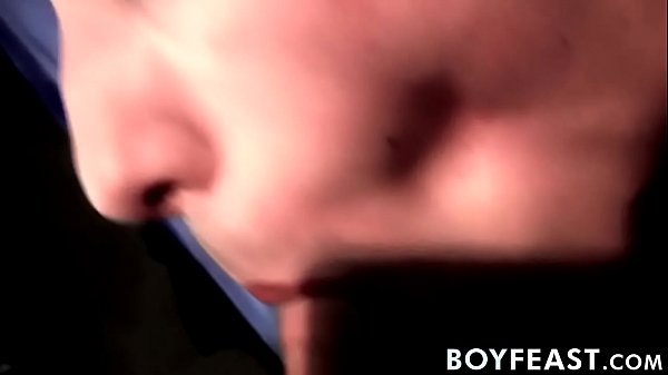 Play MP4 - Tattooed twink Blake Mast wanking while POV sucking big dick