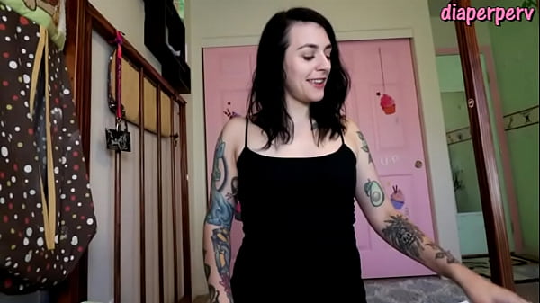 Cuckysitter Mia Hope Pegs You During Diaper Change thumbnail