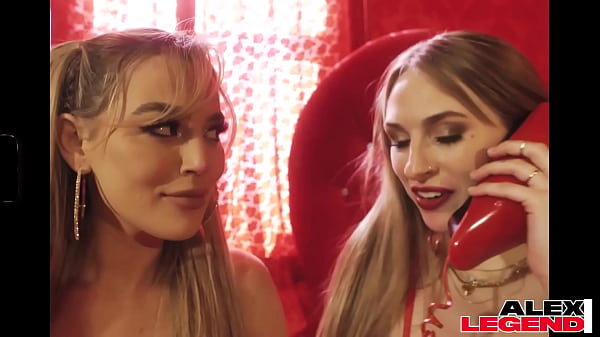 Hot af babes angel young & blakee blossom's bareback 4some 