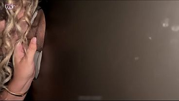 Fomos Numa Casa De Swing E Ela Me Fez De Corno! Mamou Varios Desconhecidos No Glory Hole thumbnail