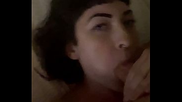 Feeding Time For the Alli-Kat 