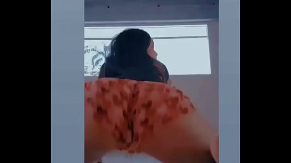 Nonton Lo Mueve Como Una Diosa thumbnail