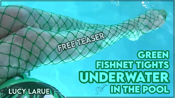 Nonton Green Fishnet Tights Underwater In The Pool thumbnail