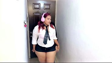 Nonton Aeromoza Invita A Su Casa A Afortunado Viajero Y Le Da Una Inolvidable Cogida thumbnail