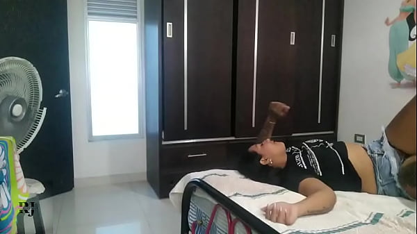 En Medio De La Fiesta Busque A Mi Cu&ntilde;ada Y Me Termino Follando thumbnail