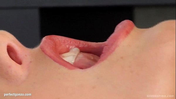 Play MP4 - Sandra Sanchez enjoying her body on Give Me Pink gonzo style