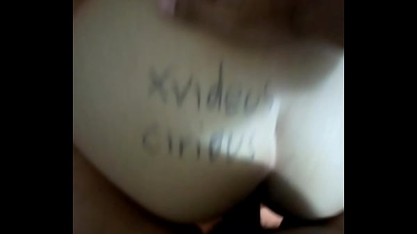 Amiga de cuarentena se presto para verificar mi canal. 