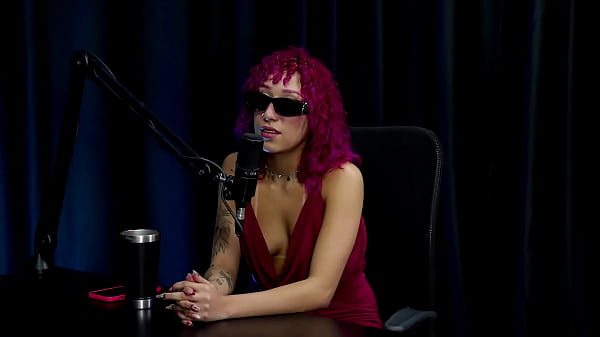 Play MP4 - Come&ccedil;ou ao ver as pessoas postando&comma; gostou de gravar com produtora&comma; vai fazer uma dp&comma; e mora dentro de uma comunidade no Rio de Janeiro - Tiffany Carioca & Gabriel Rios &lpar;WATCH ON&colon; SHEER&sol;RED&rpar;