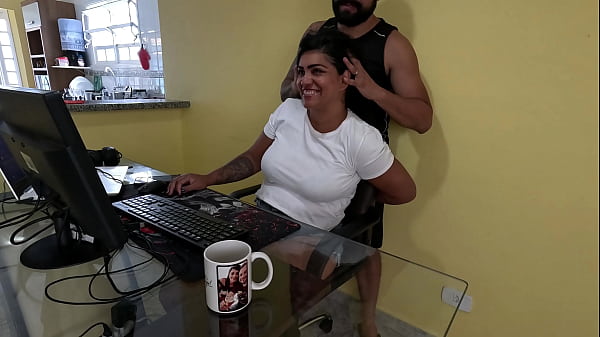 Nicoly Mattos N&atilde;o Resistiu E Deu O Cuzinho No Sof&aacute; Da Recep&ccedil;&atilde;o Depois De Mamar O Pau Do Chefe No Escrit&oacute;rio thumbnail