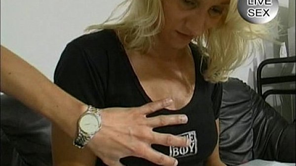 JuliaReaves-XFree - Haussauen Report - scene 1 - video 1 