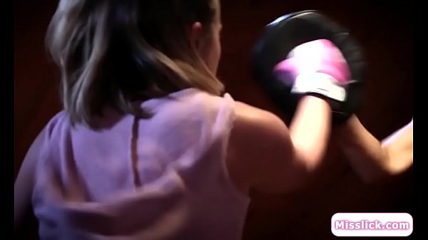 Sexy_coach licks her_client and squirts