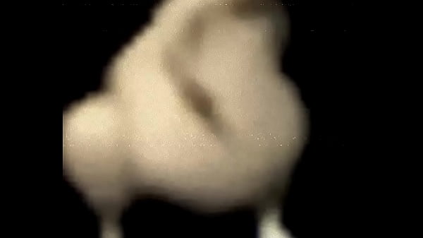 Un pinchepollo caminandobien chido con_la canción del_Mario Bros 2 usa