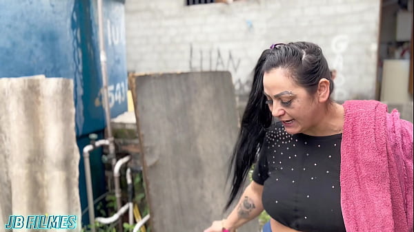 Nonton Aiii Caralho Me Fode Que Meu Marido Saiu Pra Catar Latinha thumbnail