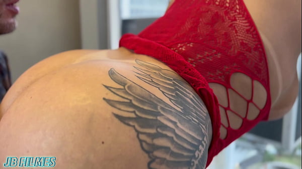 Aiii caralho me fode que meu marido saiu pra catar latinha 