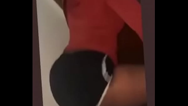 Twerking big black gorgeous ass in tight shorts 