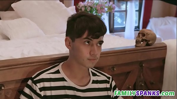 Play MP4 - Wednesday Sucking Stepbrother's Big cock