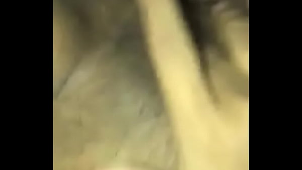 Jani broca preparandose para su amante 