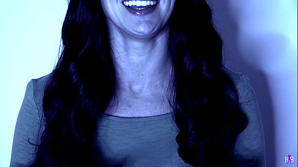 Play MP4 - Hot Wife's Gangbang Voyeur