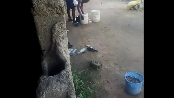 Nonton Fucking After A Dirty Bath thumbnail