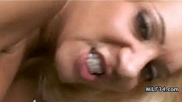 Stressed out MILF with a SEXY body gets a happy ending massage 