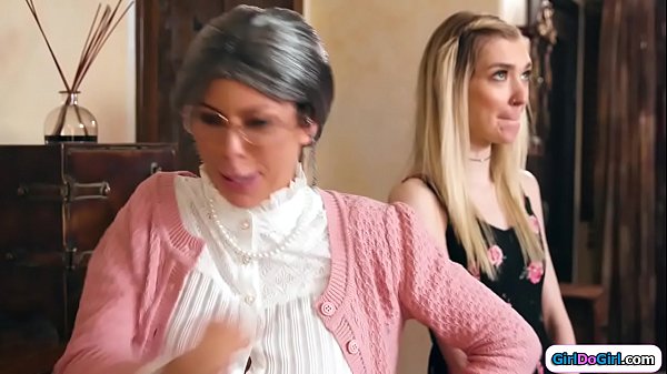 Mrs Doubtfuckerfacesitted by stepteen