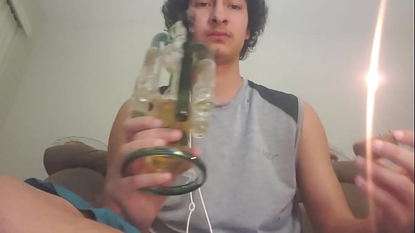 Nonton Large Style Rip thumbnail