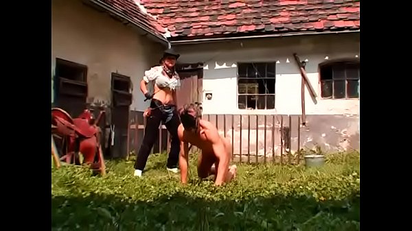 Dude's throat screwed with toy 