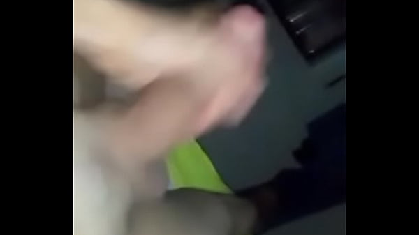 Play MP4 - Masturbando meu cacete duro&comma; Sterling 008