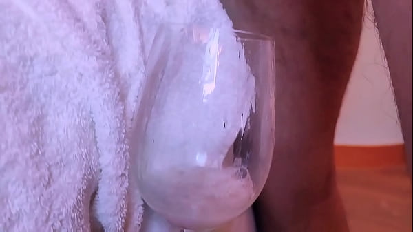 Play MP4 - LR Throating 2 - G016