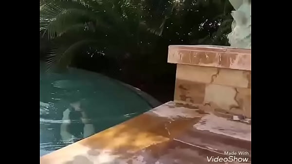 Nonton Who Is She ? / Quien Es Ella? thumbnail