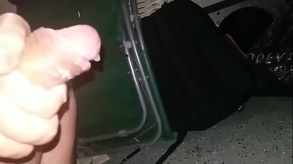 Bustin anut slow motion