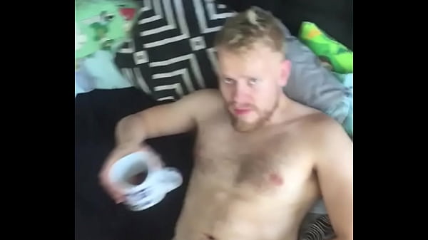 Play MP4 - Coffee And Ass