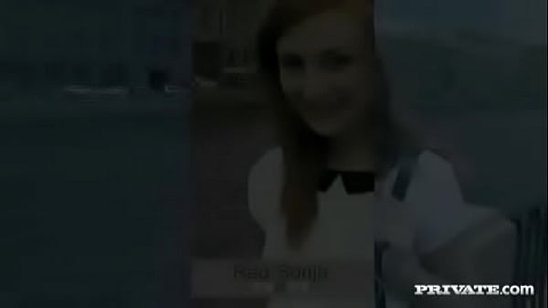 Nonton Redhead Eva Is A Model Who Turns Hardcore At The Photoshoot thumbnail