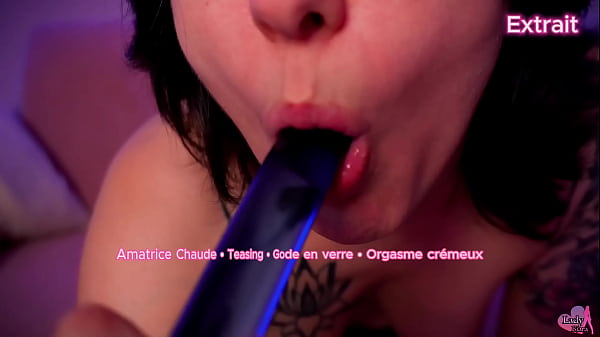 Petit extrait de ma nouvelle vid&eacute;o amateur elle arrive &agrave; 19h dans mon