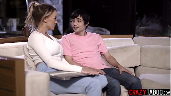 Play MP4 - Big tits MILF stepmom Pristine Edge fucks big cock stepson and enjoyed his big hard dick