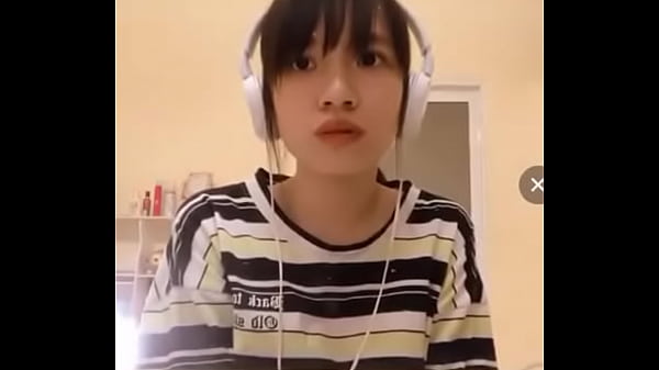 Video x&aacute;c minh 