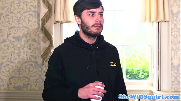 Play MP4 - Squirting british bimbo with nice bigtits