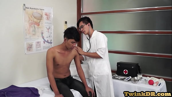 Skinny Asian enjoys anal playing from his geeky doctor
