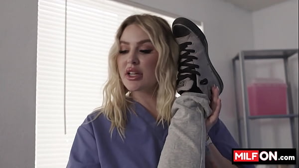 Hotbig booty bustyblondessuckingand fucking huge dick Jenna Starr Melony MelonsRoman Todd