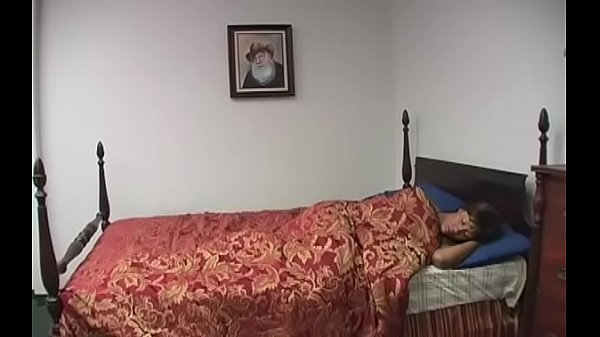 Some bitches are slapping_and kicking balls of their fellows