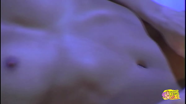 Play MP4 - Seductive blonde makes herself orgasm and gets her pussy eaten by another hot girl after