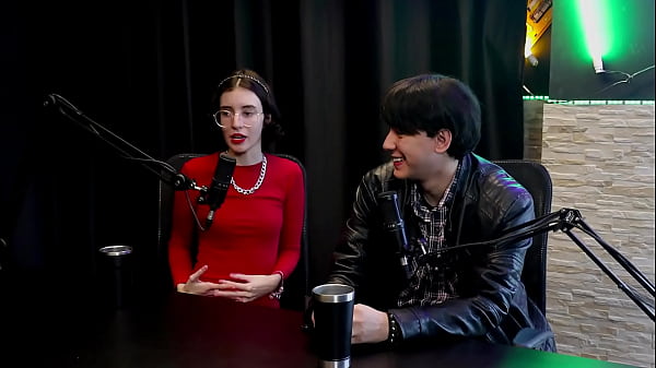 Play MP4 - Curtia se exibir bem novinha&comma; a pandemia lan&ccedil;ou mulheres no porn&ocirc;&comma; contou pra m&atilde;e&comma; e quando vendeu seu primeiro nude&period;&period;&period; - Yastrixx & Dixon &lpar;WATCH ON&colon; SHEER&sol;RED&rpar;