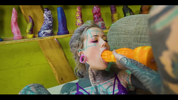 2 heavy tattoo girls get ass fucked by a big dick 