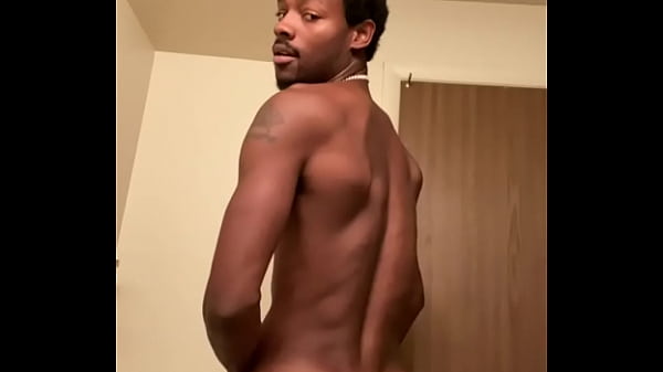 Play MP4 - Stretch3x bathroom solo