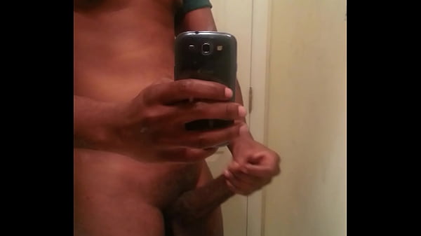 Play MP4 - Masturbating