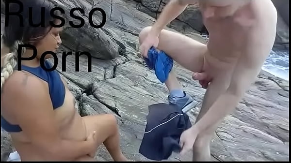 Play MP4 - Peguei a gostosa da Paty bumbum em uma ilha deserta Paty bumbum veja completo no red