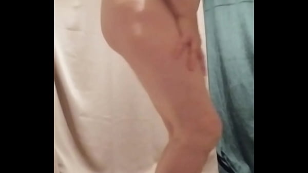 Nonton 2025 11 06 Esclave F Sert De Jouet Humain Avec Ses Vibros Connect&eacute;s thumbnail