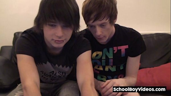 Play MP4 - Gay Teen Boyfriends Fuck Bareback